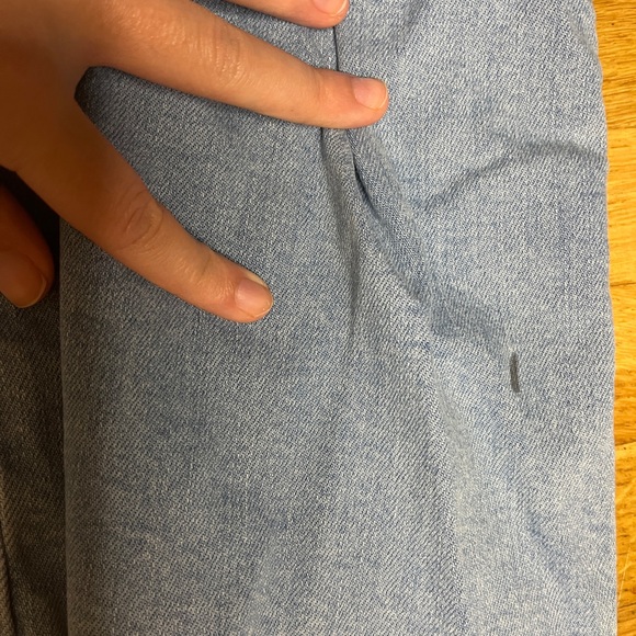 American Eagle Stretch Jeans - Picture 3 of 4